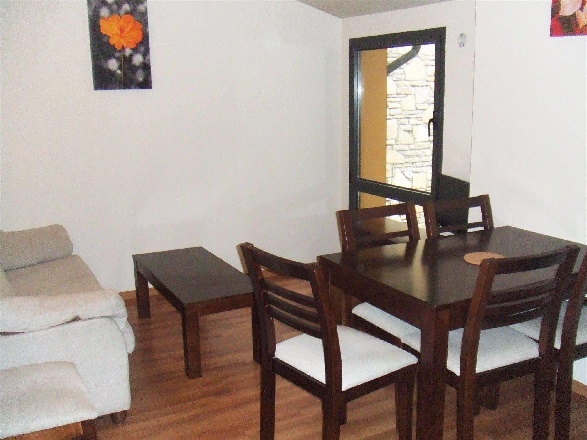Tarter Pirineos 3000 Apts Hotel